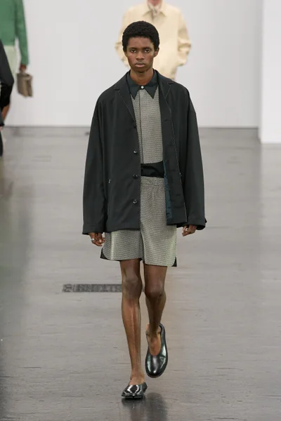 Look 49